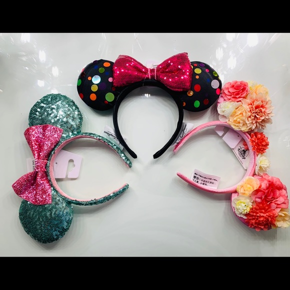 Disney Accessories - Disney Parks Minnie Mouse Ears Bundle